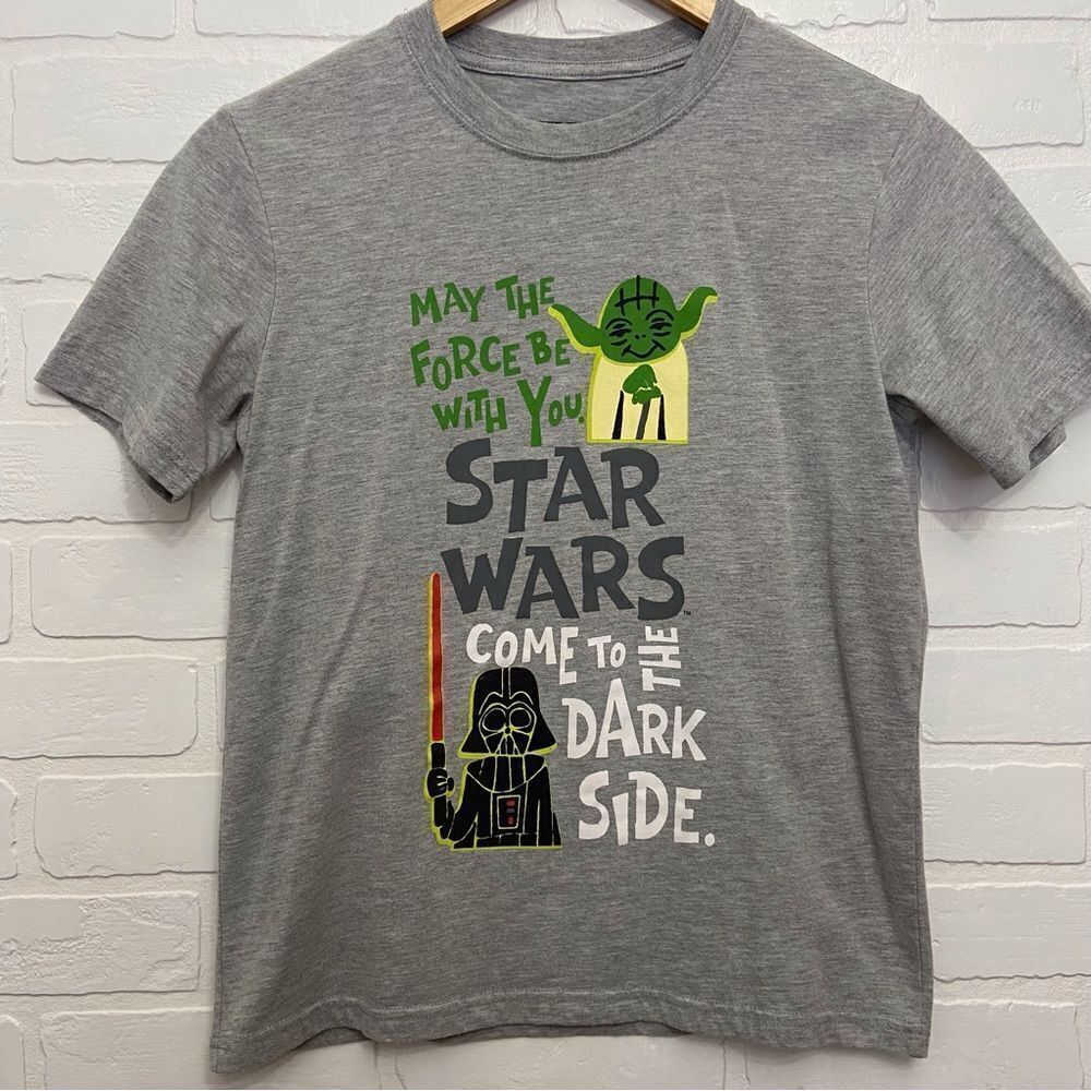 STAR Wars tee Yoda Dart Vader medium